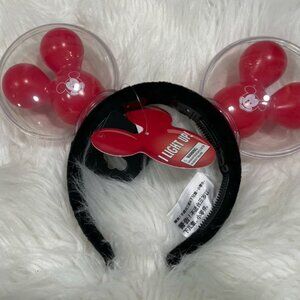 NWT DISNEY LIGHTUP BALLON EARS